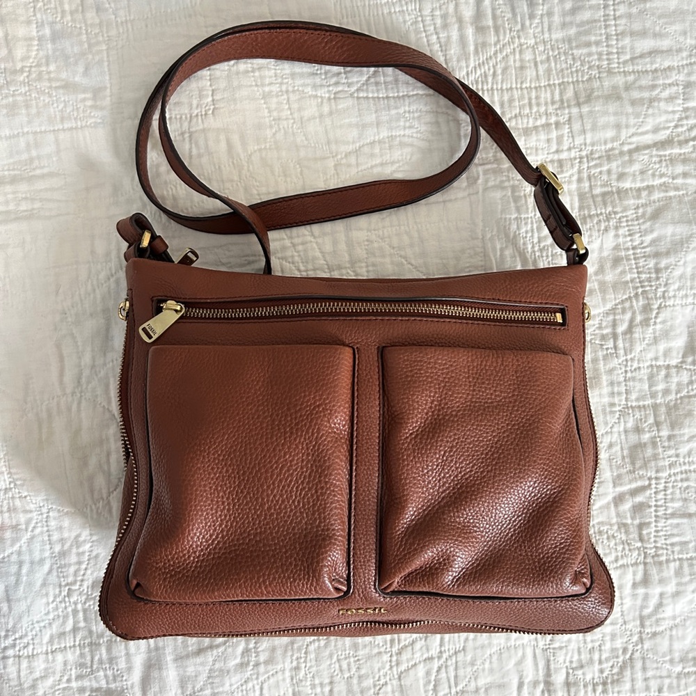 Fossil Piper Expandable Crossbody in genuine leather